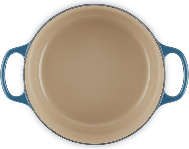 Actual product image Le Creuset Signature (24 cm, Casserole + Stewpot, Cast iron)