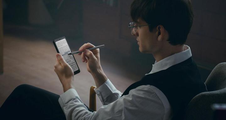 Actual product image Onyx Boox Palma2 Pro (6.13", 128 GB)