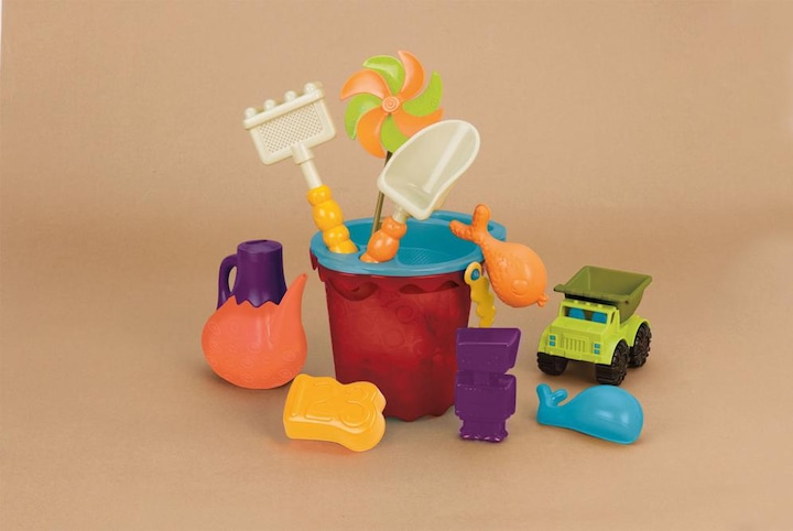 Actual product image B.toys B. Ready Beach Bag Tomato Sand Toy