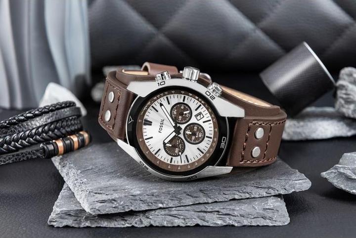 Actual product image Fossil Coachman (Analogue wristwatch, Chronograph, 45 mm)