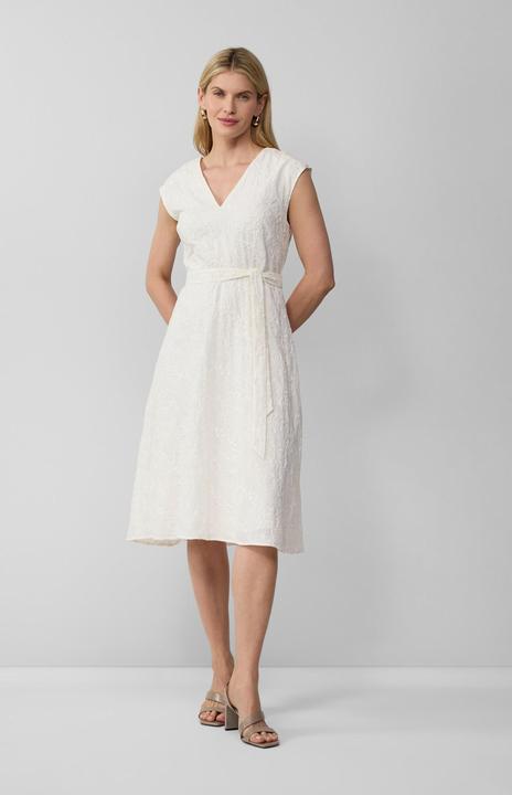 Actual product image S.Oliver Kleid Kurzes Baumwollkleid mit Stickereien und V-Ausschnitt (34)