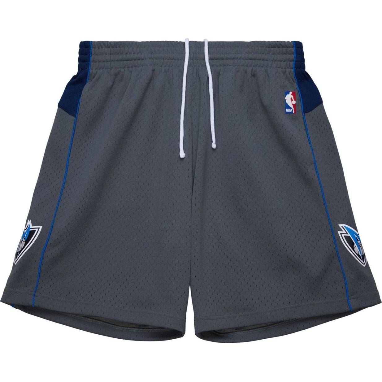 Mitchell & Ness, Herren, Shorts, M&N NBA Swingman Shorts Dallas Mavericks 2003-04 - XL, Grau, (XL)