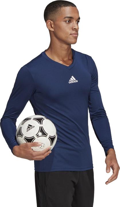 Actual product image adidas Team Base Tee (M)