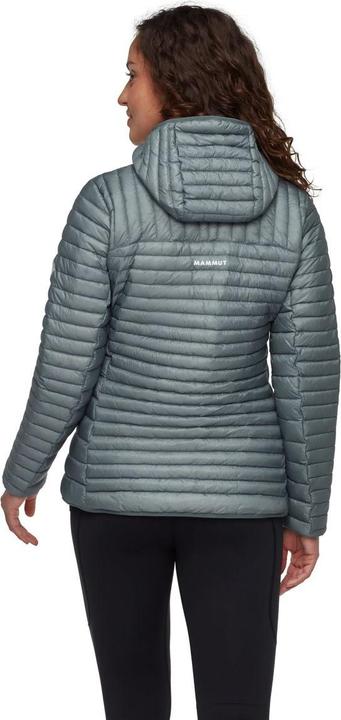 Actual product image Mammut Broad Peak Light IN Hooded Jacket Women, Daunen Jacke (M)