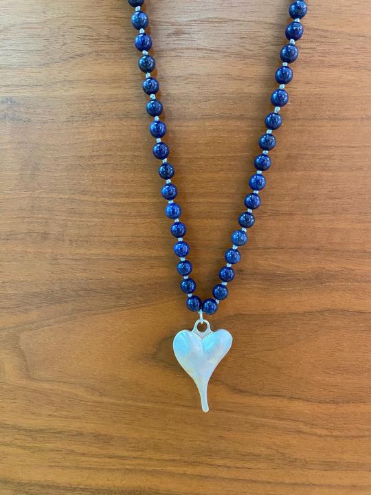 Image du produit Andreani Halskette aus echtem Lapislazuli mit Herzanhänger