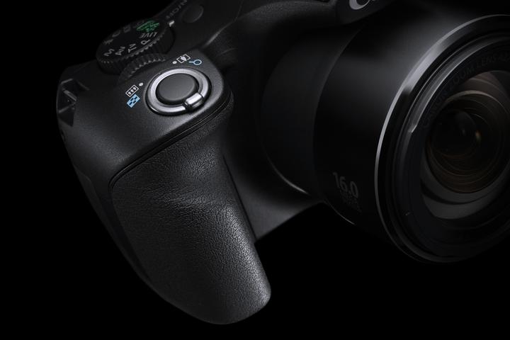 Actual product image Canon Powershot SX520 HS (1/2,3'')