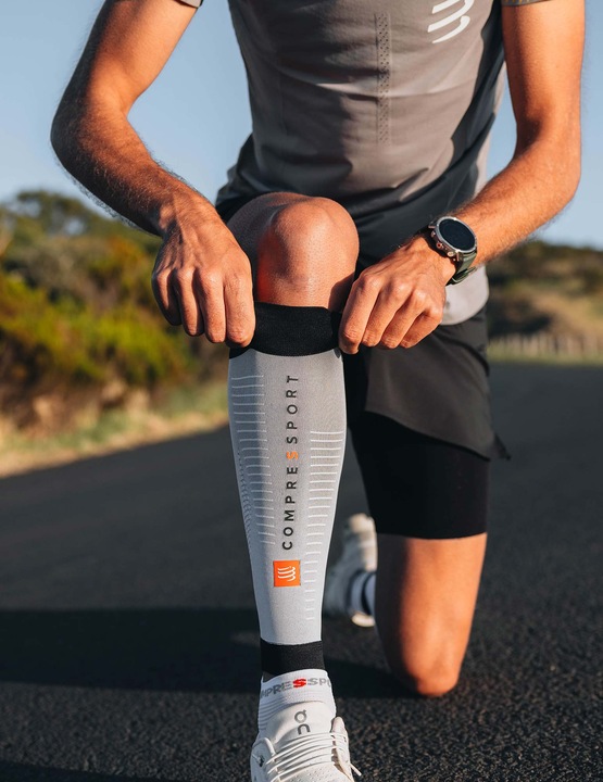 Produktbild Compressport R2v 3.0 (30, 31, 32, 33, 34)