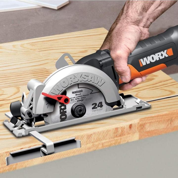 Actual product image Worx Compact hand-held circular saw