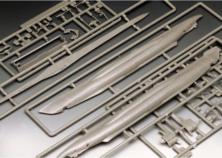 Actual product image Revell German Submarine Type VII C/41