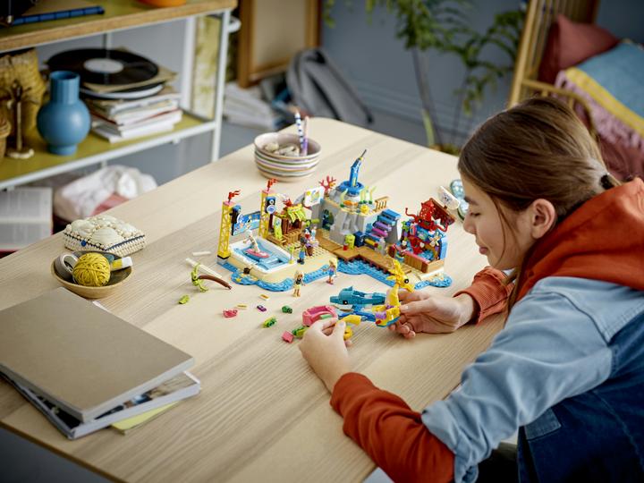 Produktbild LEGO Strand-Erlebnispark (41737, LEGO Friends)