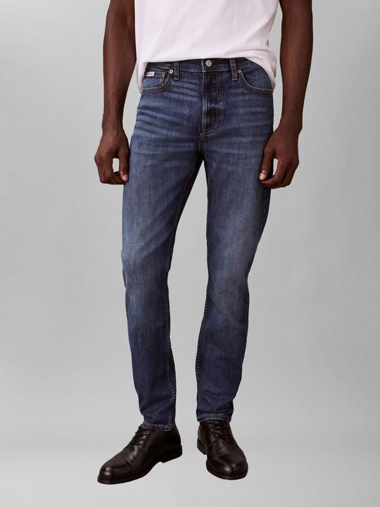 Actual product image Calvin Klein Jeans Slim Taper Dark Irving Jean (W29/L32)