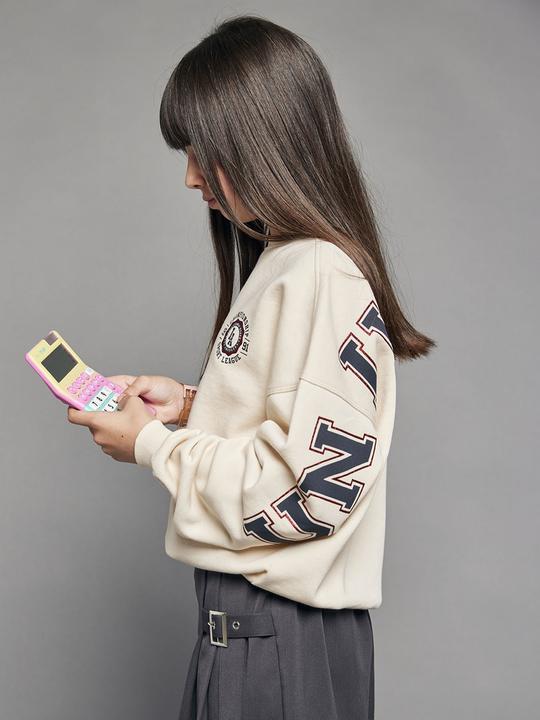 Immagine prodotto Jonen Mädchen Sweatshirt mit Glitzerbuchstaben hinten (128)