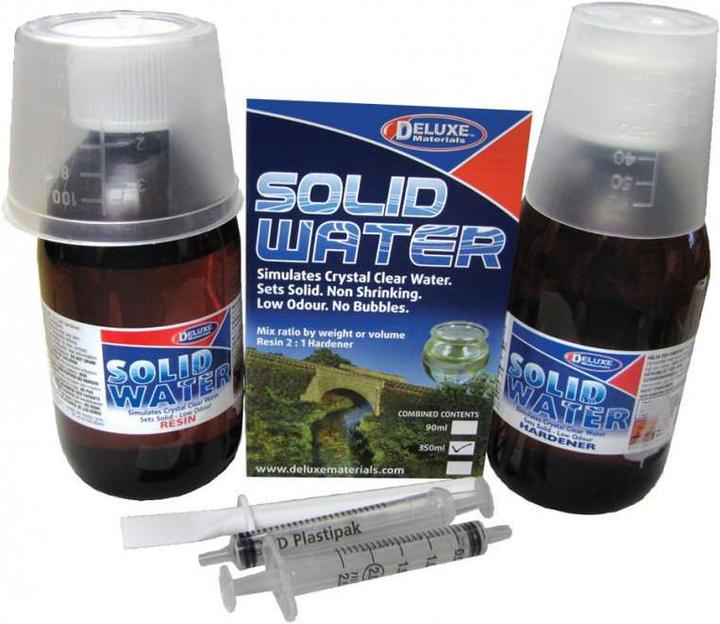 Produktbild Deluxe Materials Solid Water 350ml