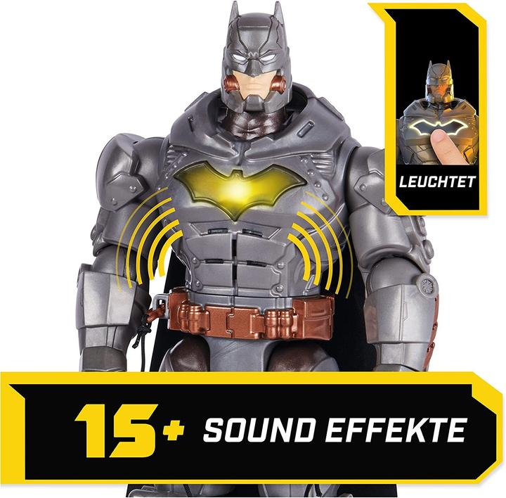 Actual product image Spin Master Batman Deluxe with punch and throw function 30cm