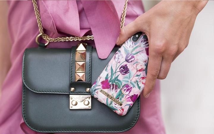 Produktbild iDeal Of Sweden Vintage Tulips (Apple iPhone X, Apple iPhone XS)