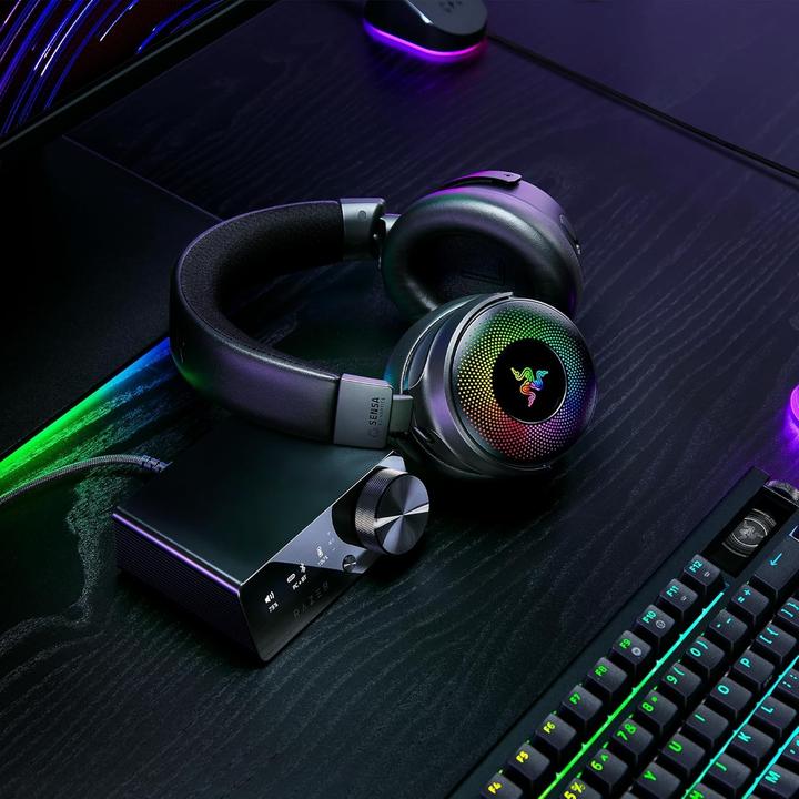 Produktbild Razer Kraken V4 PRO (Kabelgebunden, Kabellos)