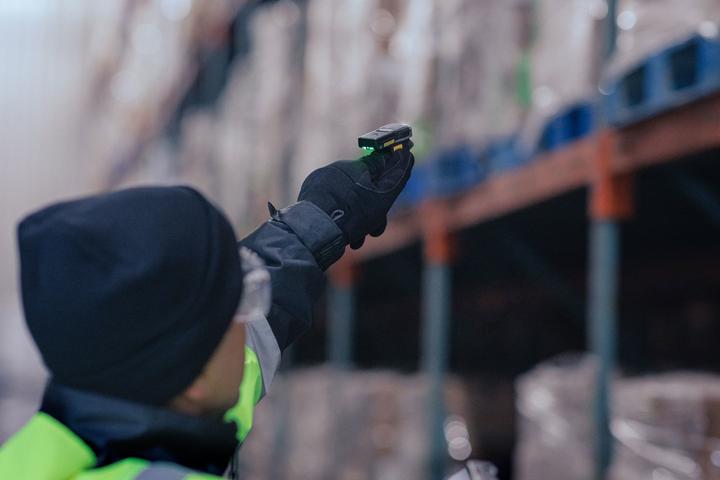 Produktbild Zebra RS6100 Wearable Scanner (2D-Barcodes)