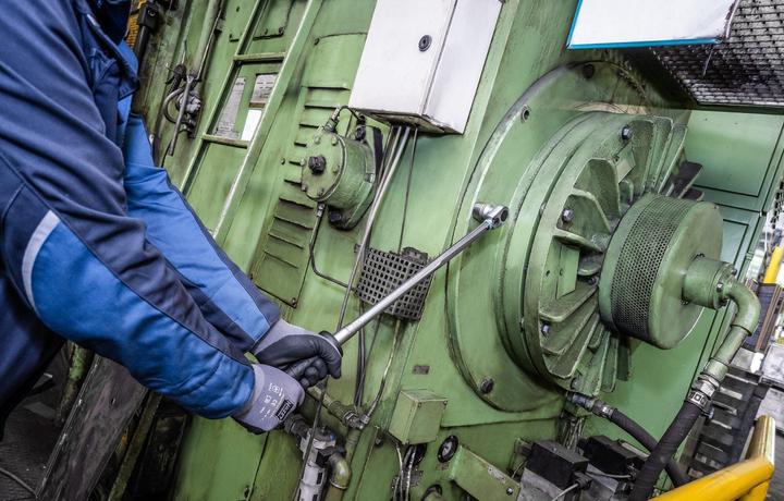 Actual product image HAZET Torque wrench 6123-1CT ∙ Nm min-max: 60 - 320 Nm ∙ Tolerance: 2% ∙ Square, solid 12.5 mm (1/2… (1/2", 60 Nm, 320 Nm)