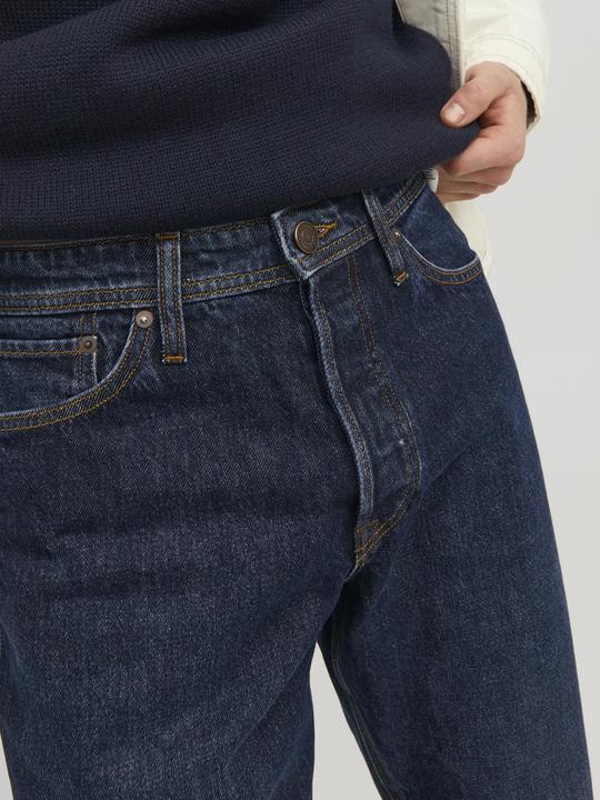 Actual product image Jack & Jones Chris Original AM 383 Loose Fit Jeans (W31/L32)