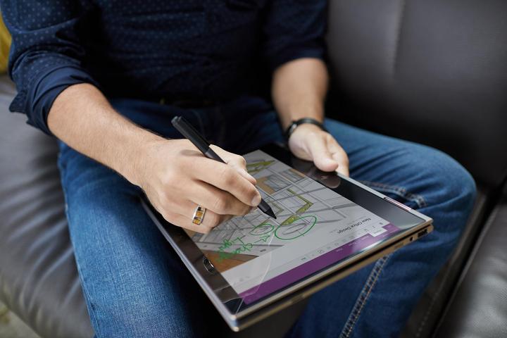Produktbild HP Spectre x360 13-ae070nz (13.30", Intel Core i7-8550U, 16 GB, 256 GB, CH)