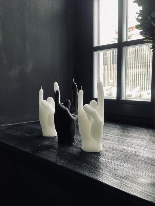 Actual product image Candle Hand You Rock (1 pcs.)