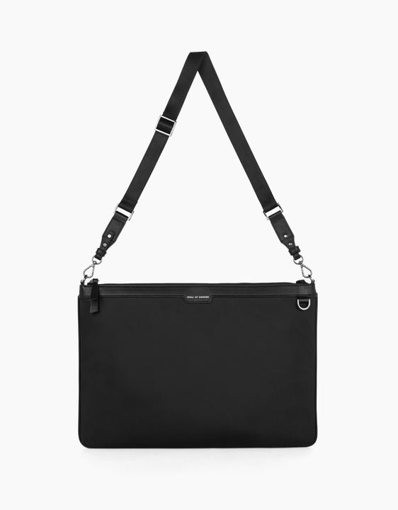 Produktbild iDeal Of Sweden Tasche für 13"-Computer Modell Nico (13", Universal)