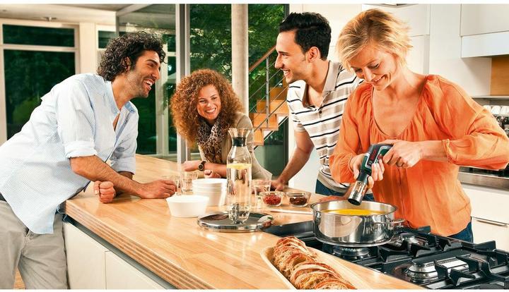 Actual product image Bosch Home & Garden IXO 7