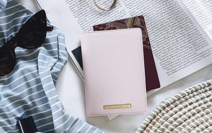 Actual product image iDeal Of Sweden Passport