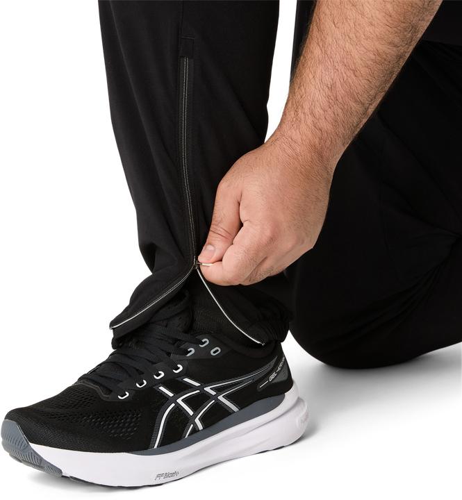 Actual product image ASICS Performance Core Woven Hose (L)