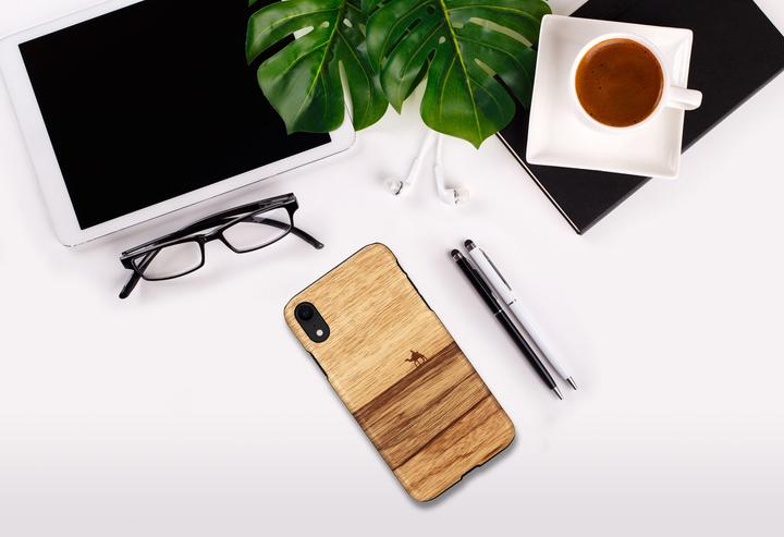 Actual product image Man&Wood SmartPhone case iPhone XR terra black (Apple iPhone XR)