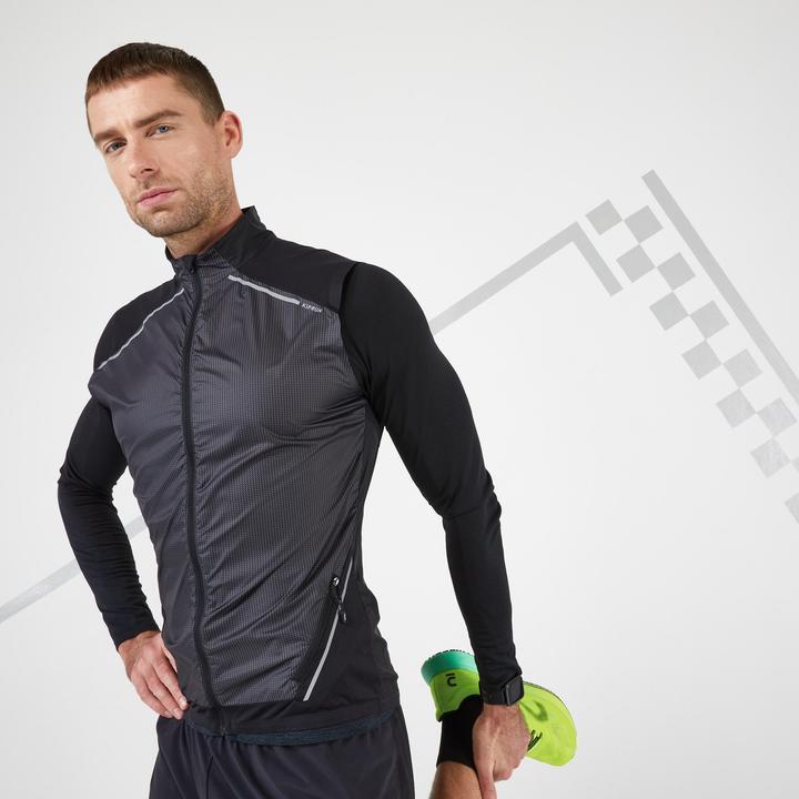 Image du produit Kiprun Gilet de course Light homme noir (XS)