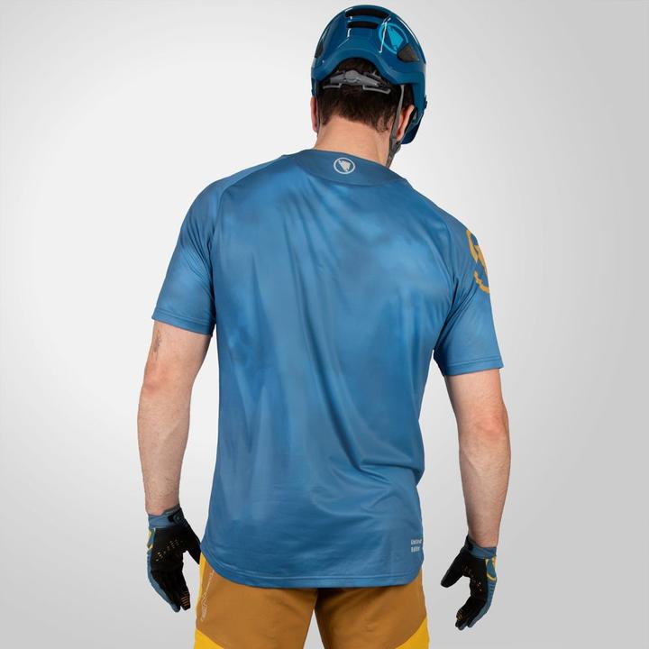 Actual product image Endura Cloud T-Shirt LTD (S)