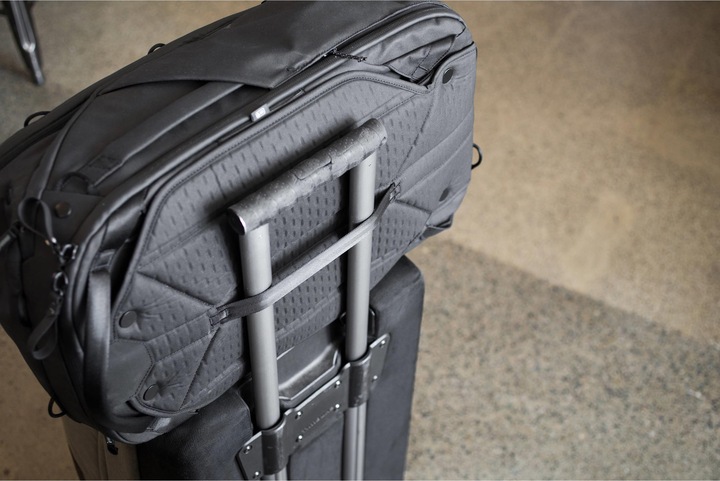 Actual product image Peak Design Travel Backpack (Photo backpack, 45 l)
