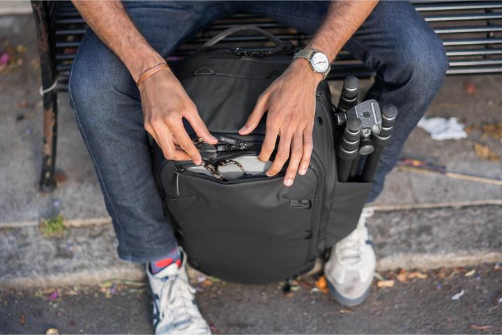 Actual product image Peak Design Travel Backpack (Photo backpack, 45 l)