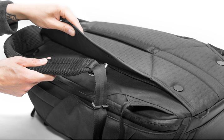 Actual product image Peak Design Travel Backpack (Photo backpack, 45 l)