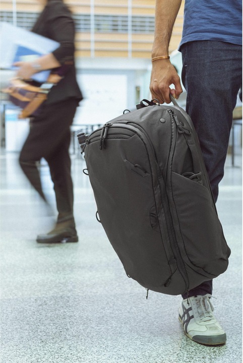 Actual product image Peak Design Travel Backpack (Photo backpack, 45 l)