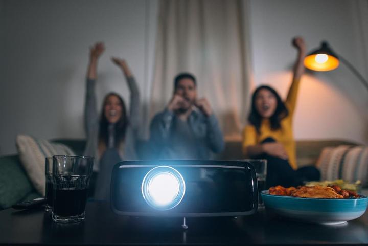 Actual product image Philips NeoPix 720 (Full HD, 700 lm, 1.65:1)