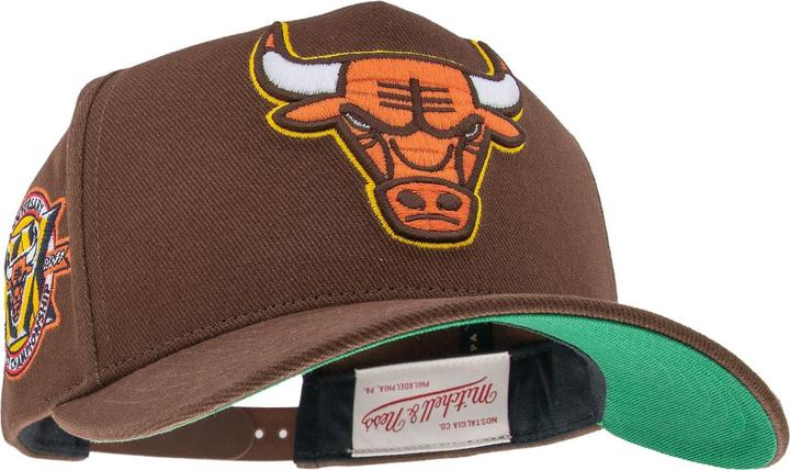 Produktbild Mitchell & Ness Snapback PRO CROWN Cap - Chicago Bulls braun (One Size)
