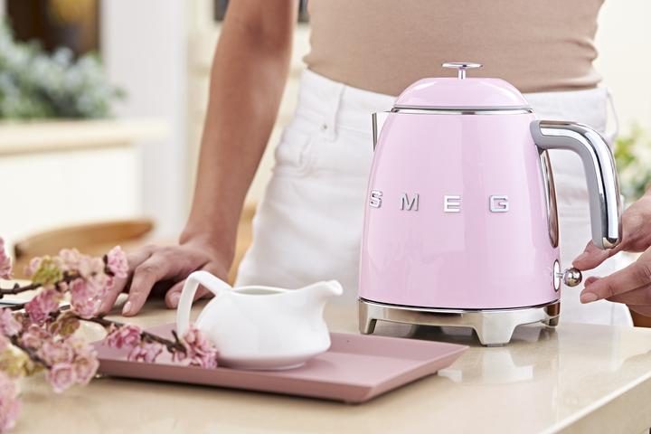 Actual product image Smeg 50's Retro Style Mini (0.80 l)