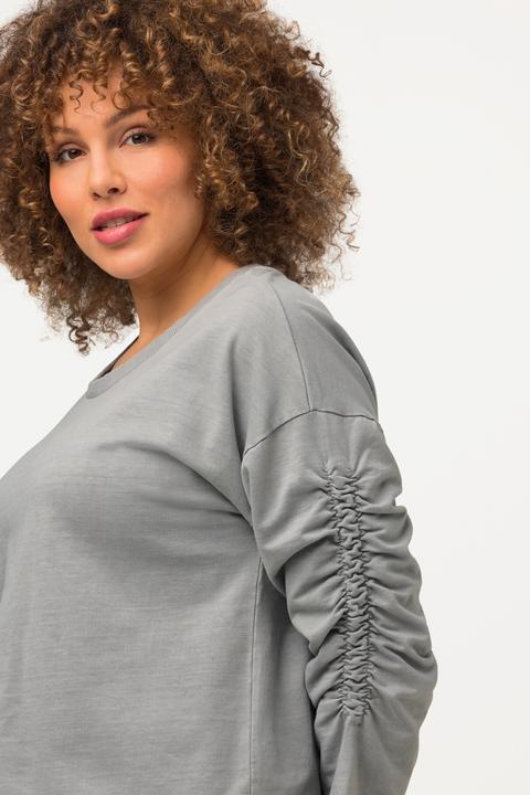 Actual product image Ulla Popken Cropped Oversized Sweatshirt with Ruched Sleeves (54)