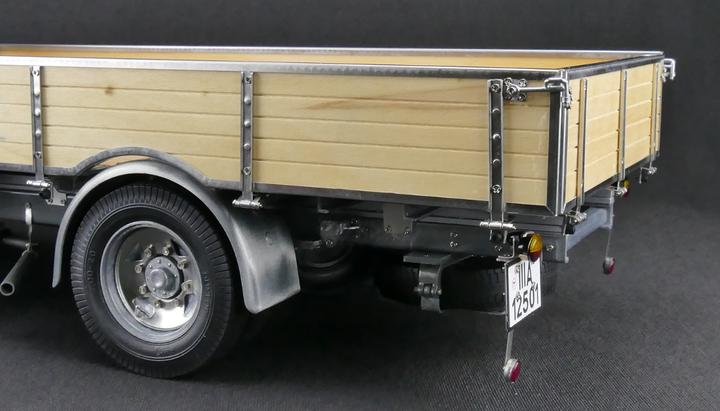 Produktbild CMC Mercedes-Benz  LO 2750, 1934-38 Truck Clear Finish Version