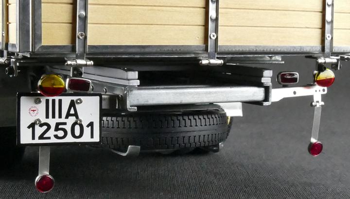 Produktbild CMC Mercedes-Benz  LO 2750, 1934-38 Truck Clear Finish Version