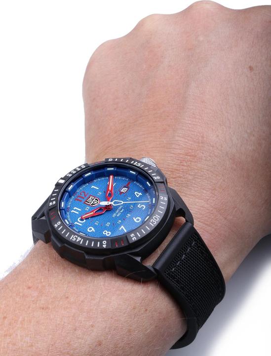 Produktbild Luminox Ice-Sar Arctic 1000 Series (Analoguhr, Swiss Made, 46 mm)