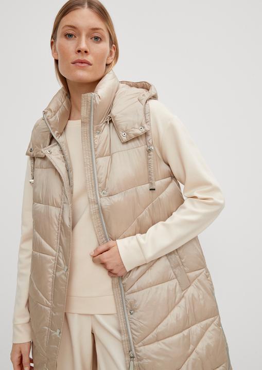 Actual product image Comma Quilted gilet (40)
