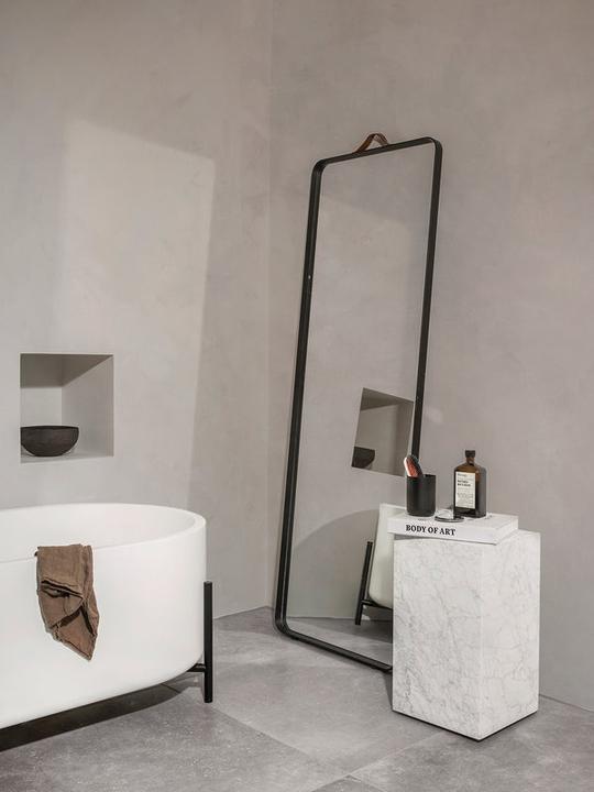 Produktbild Menu Norm Floor Mirror
