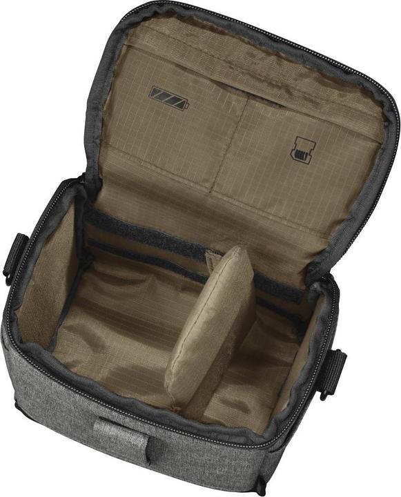 Actual product image Hama Terra 110 (Camera bag, 1 l)