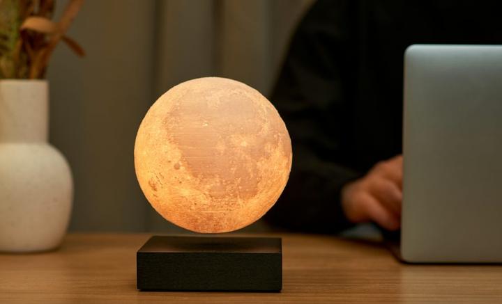 Produktbild Gingko Smart Moon (2700 lm)