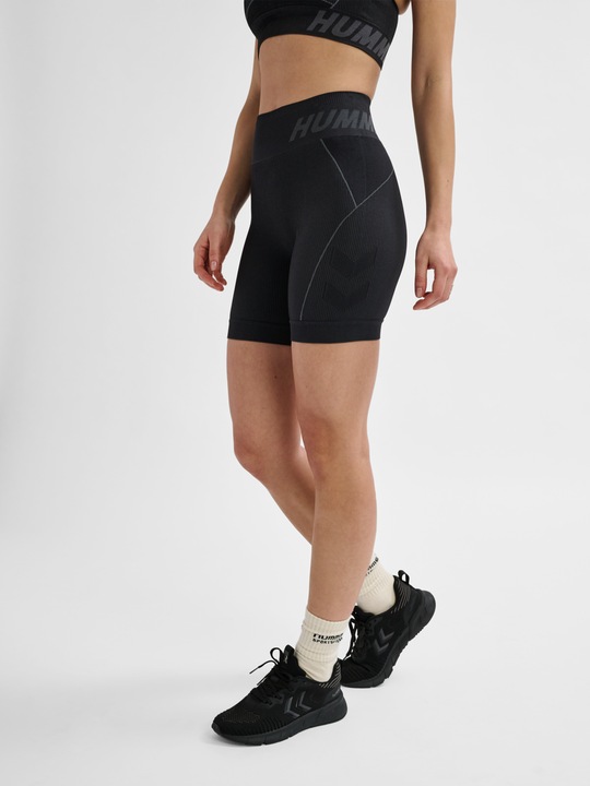 Actual product image hummel Te Christel Seamless Shorts (XS)