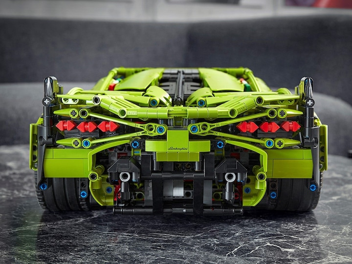 Actual product image LEGO Lamborghini Sián FKP 37 (42115, LEGO Technic, LEGO Rare Sets)