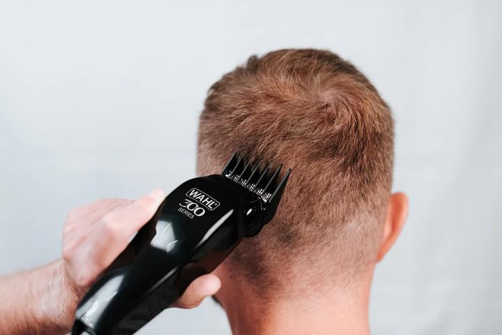 Actual product image Wahl Home Pro 300